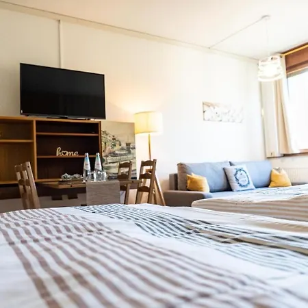 Flow Winkel Atelier Apartment *